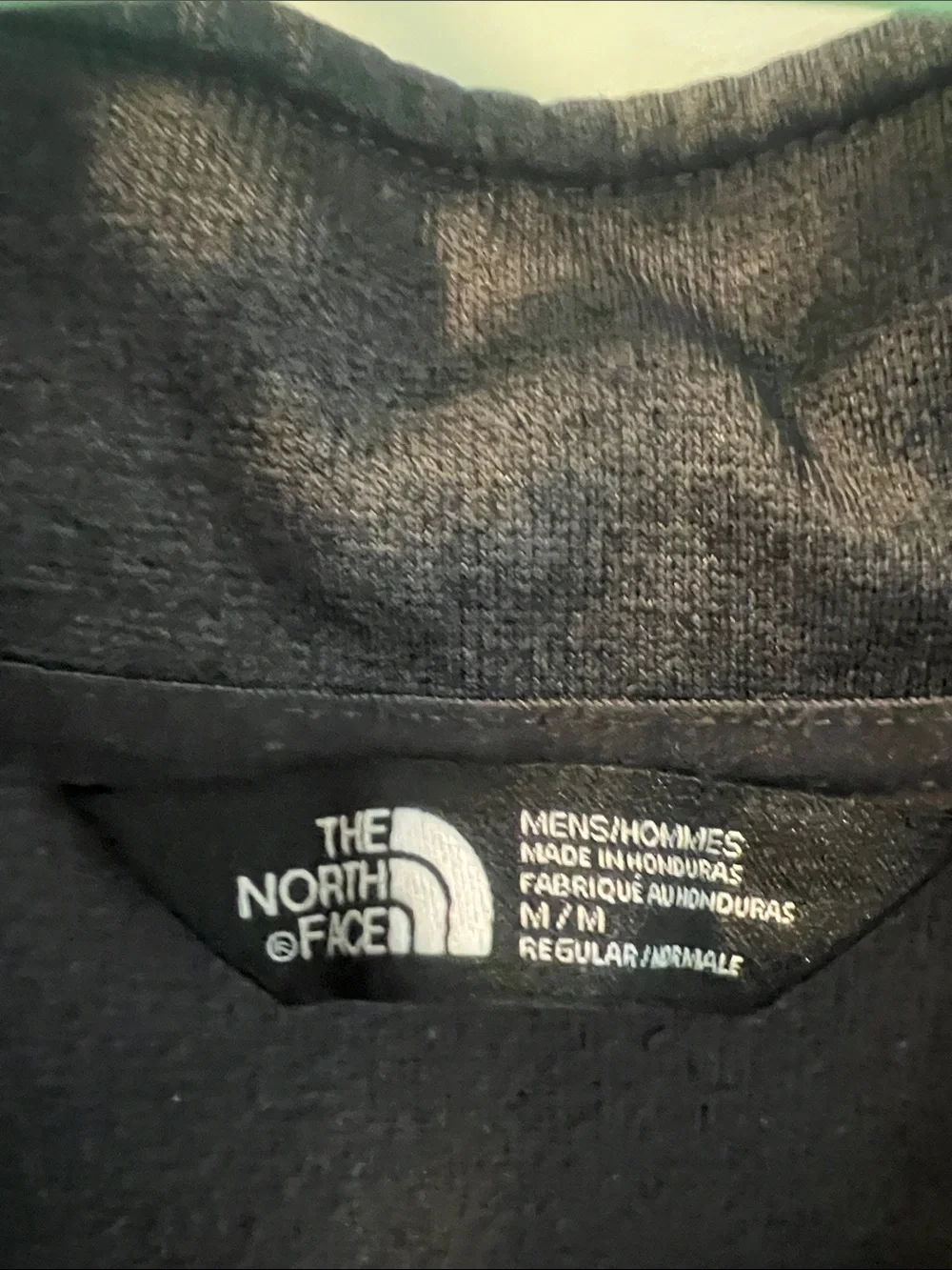 The North Face Men's Charcoal Gray Quarter-Zip Pullover